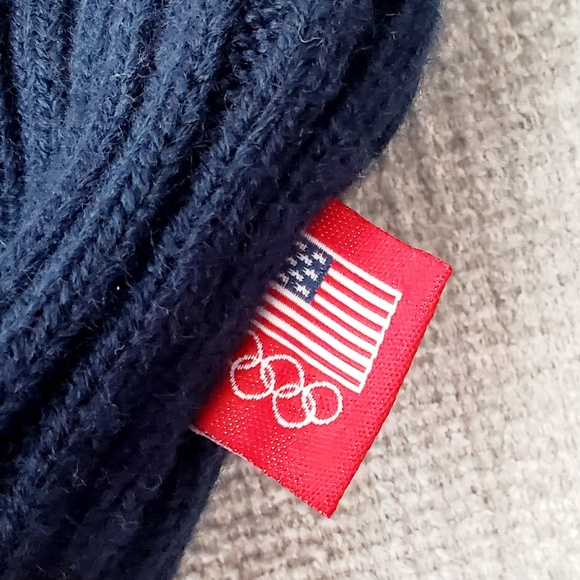 Team USA Olympics Mittens - Picture 4 of 7